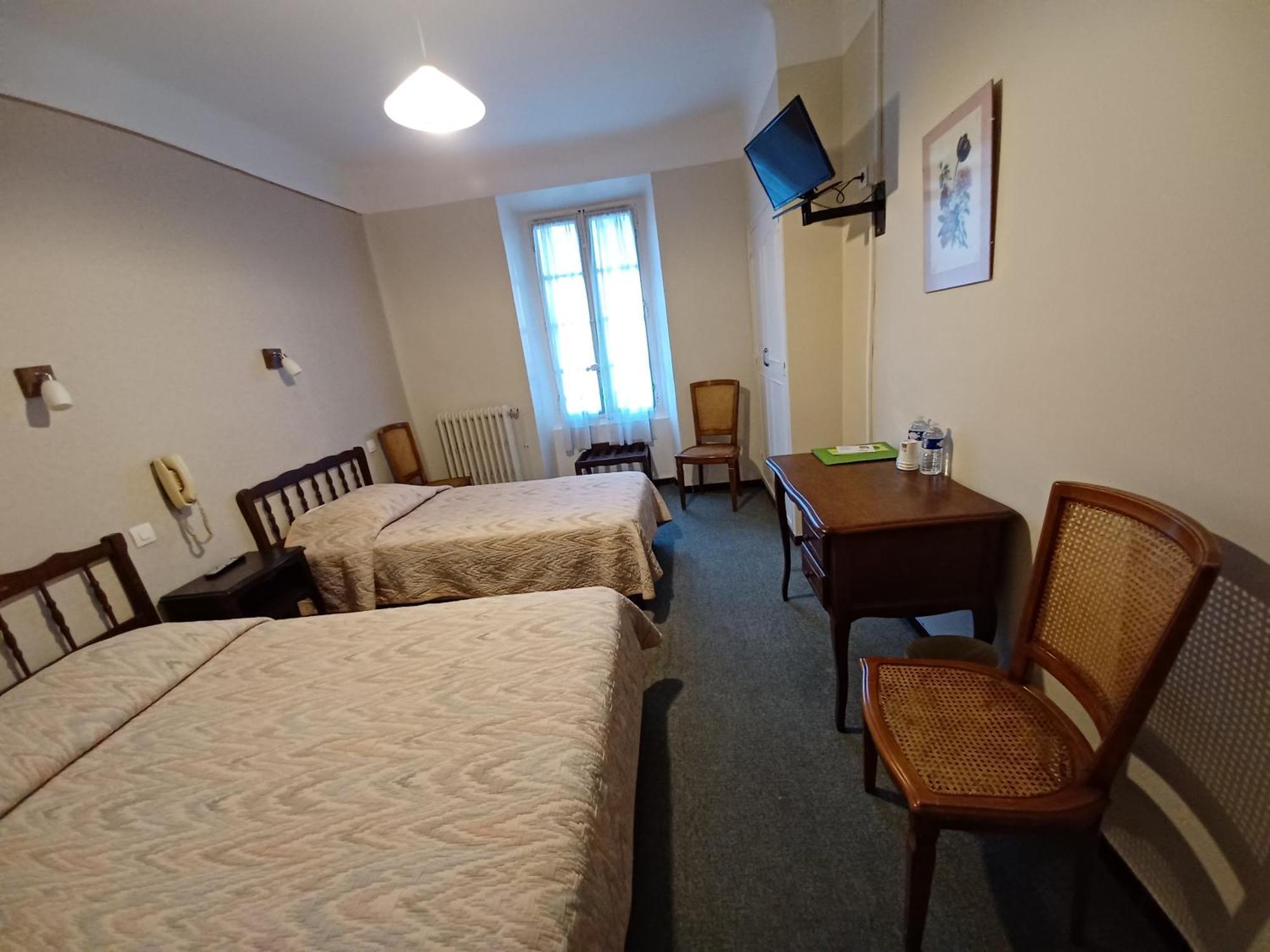 Logis Hotel Du Pont D'Or Barjols Zewnętrze zdjęcie