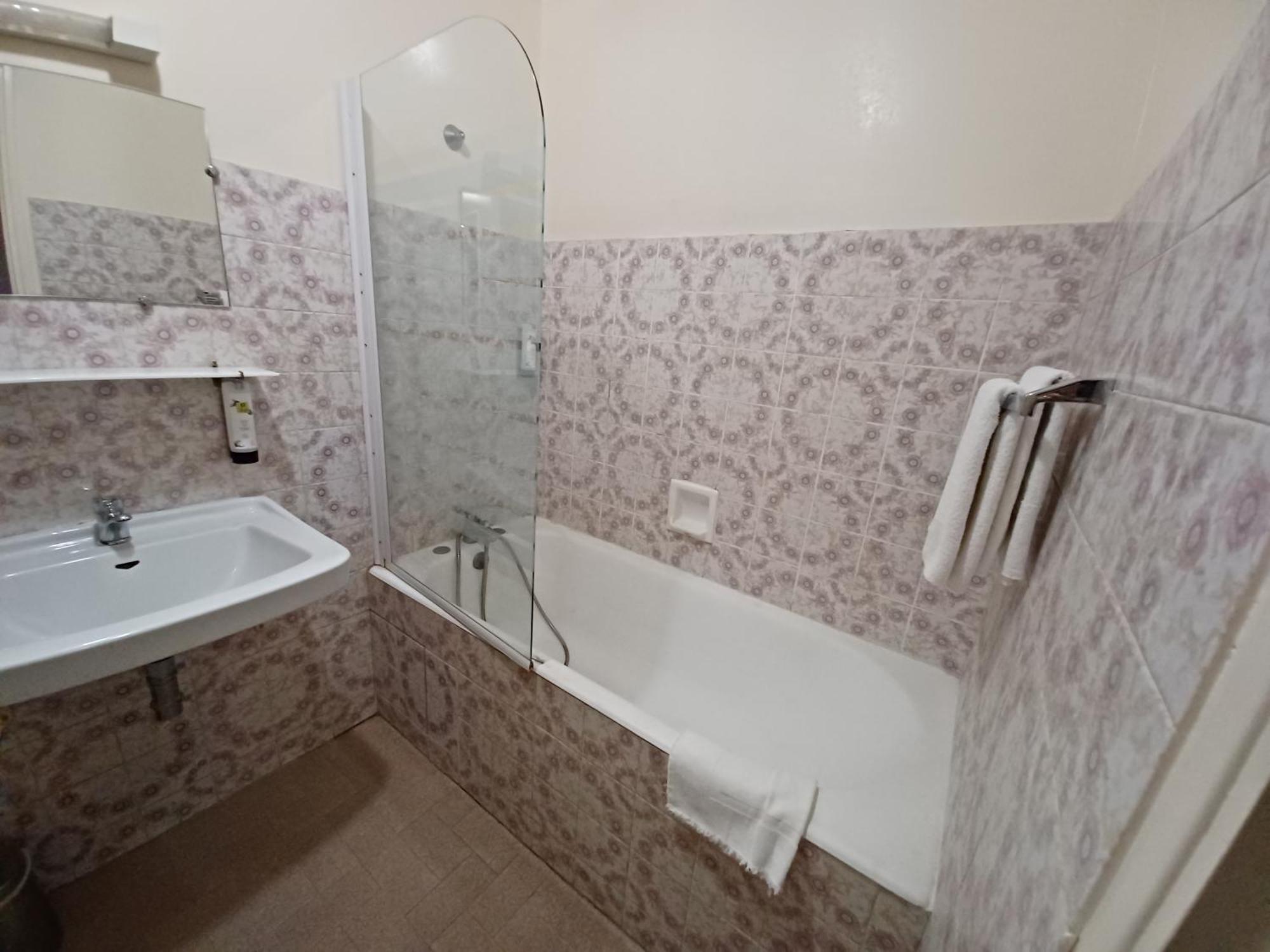Logis Hotel Du Pont D'Or Barjols Zewnętrze zdjęcie