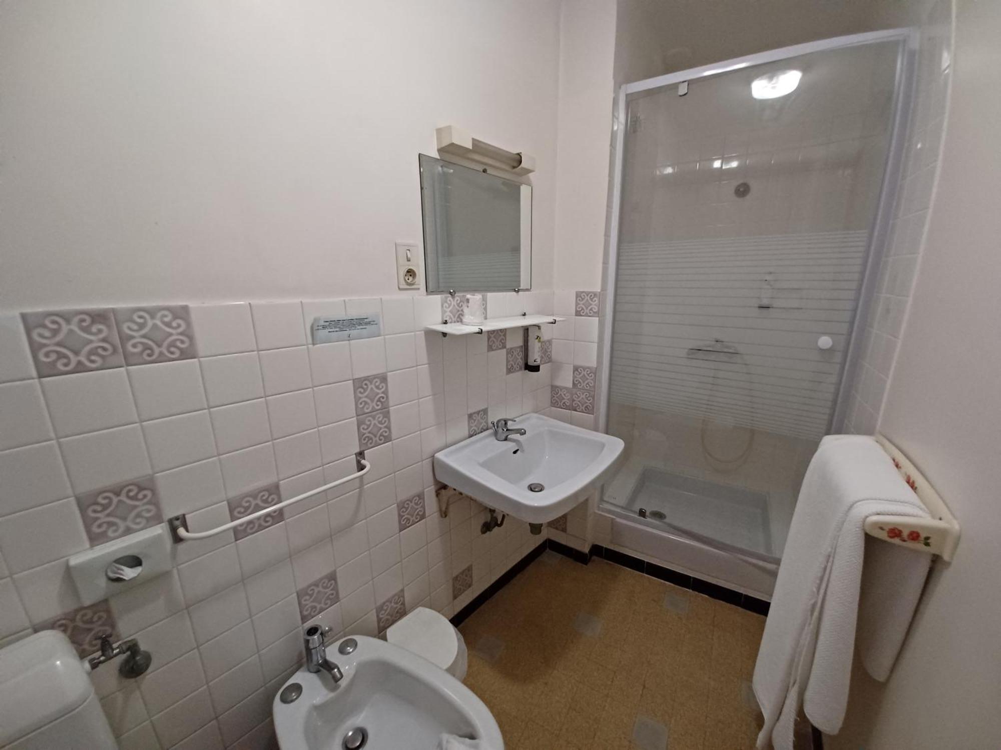 Logis Hotel Du Pont D'Or Barjols Zewnętrze zdjęcie